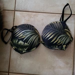 Pink Victoria's Secret bra